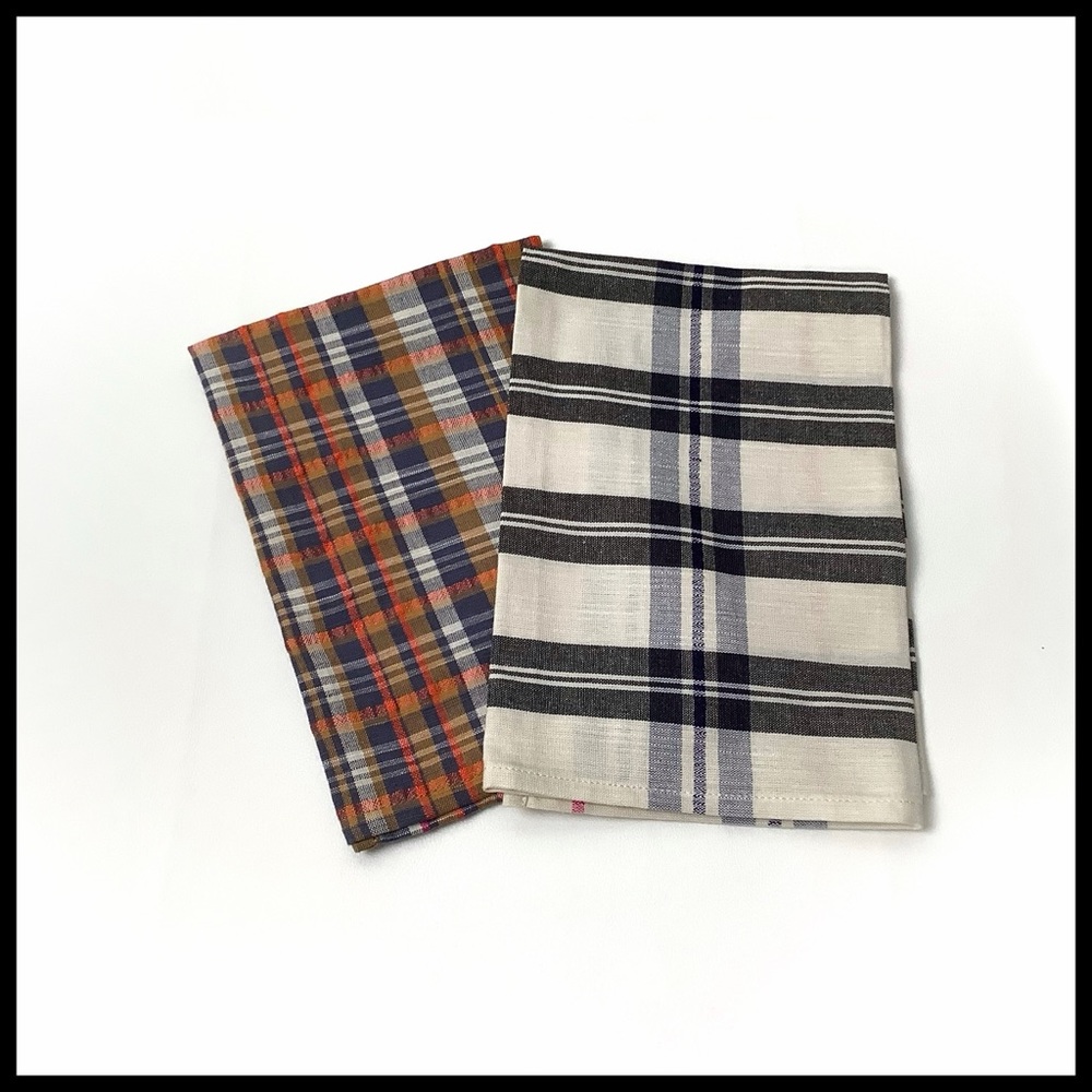NWOT Anthropologie kitchen towels set of 2